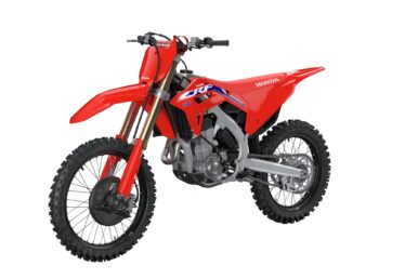 HONDA CRF450R med hvid baggrund