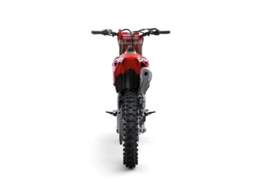 HONDA CRF450R med hvid baggrund