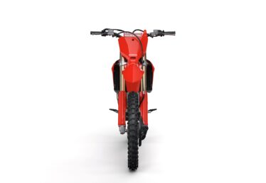 HONDA CRF450R med hvid baggrund