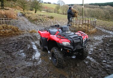 HONDA TRX420FE i aktion